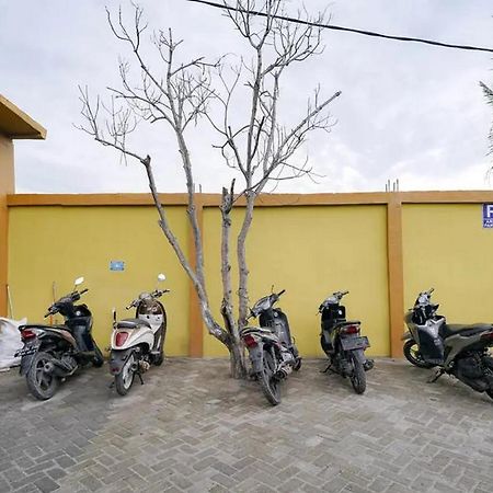 Reddoorz Near Ekowisata Mangrove Belawan Hotel Exterior photo